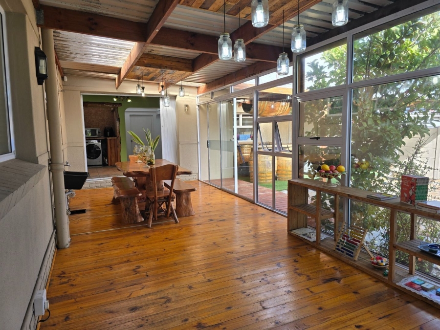 4 Bedroom Property for Sale in Thornton Western Cape